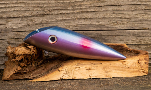 Medium Signature - Blue back over metallic base and wounds with UV