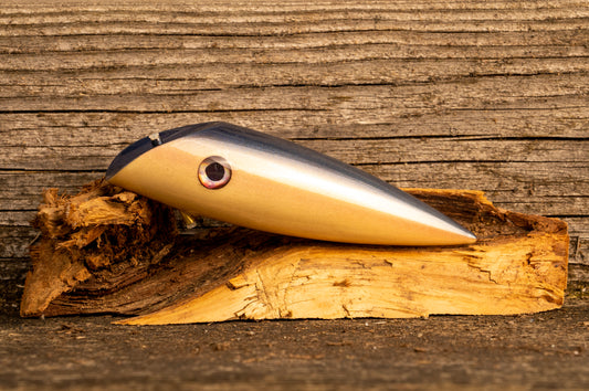 Medium Signature - Blue colour shift back over woodgrain with UV